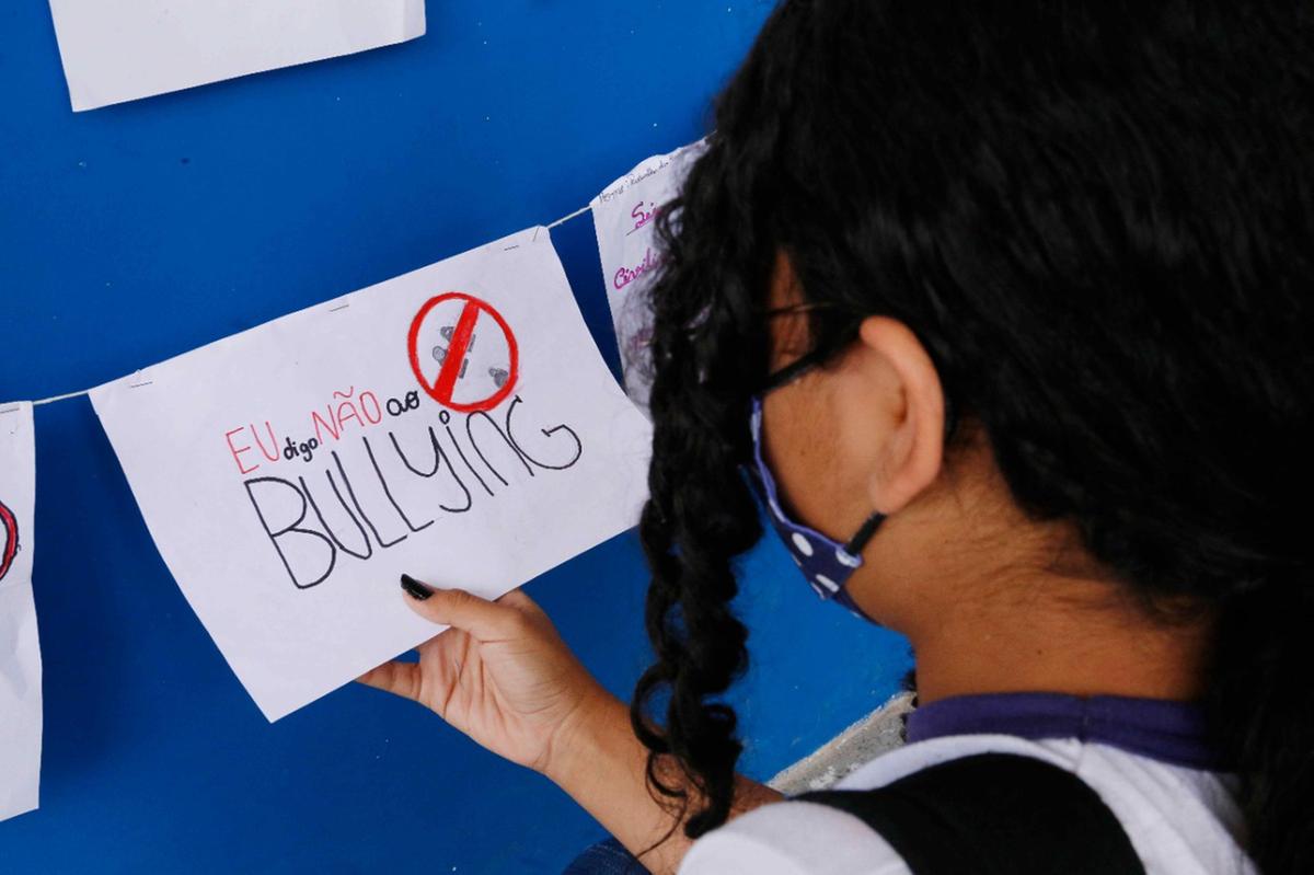 SEDU - Ações de combate ao bullying são realizadas em escola de Aracruz
