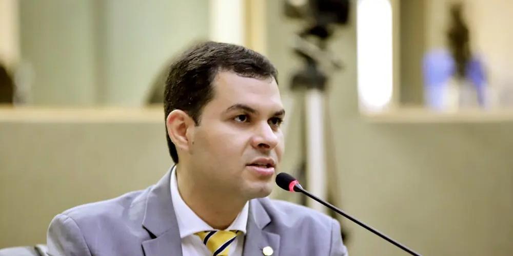 Deputado Diz Que Zona Franca De Manaus Enfrenta 'guerra Da Comunicação'