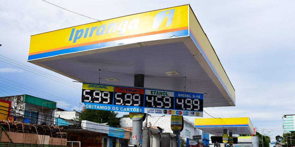 Dia Livre De Imposto Preço Da Gasolina Em Manaus Se Mantém Abaixo Do Patamar Pré Promoção 