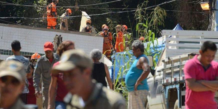 Número De Mortos No Desabamento De Prédios No Rio De Janeiro Chega A 15 